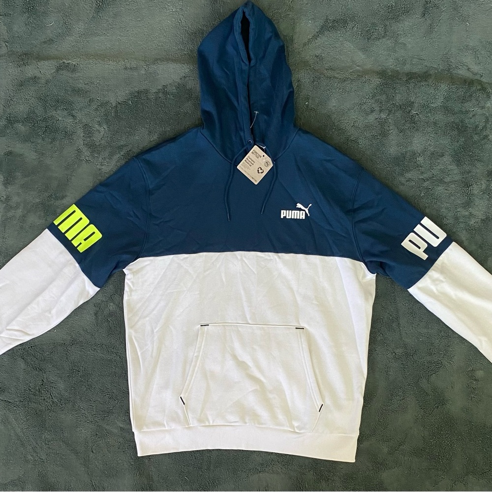 Puma Blue and White Sweatshirt with Color Block Design
